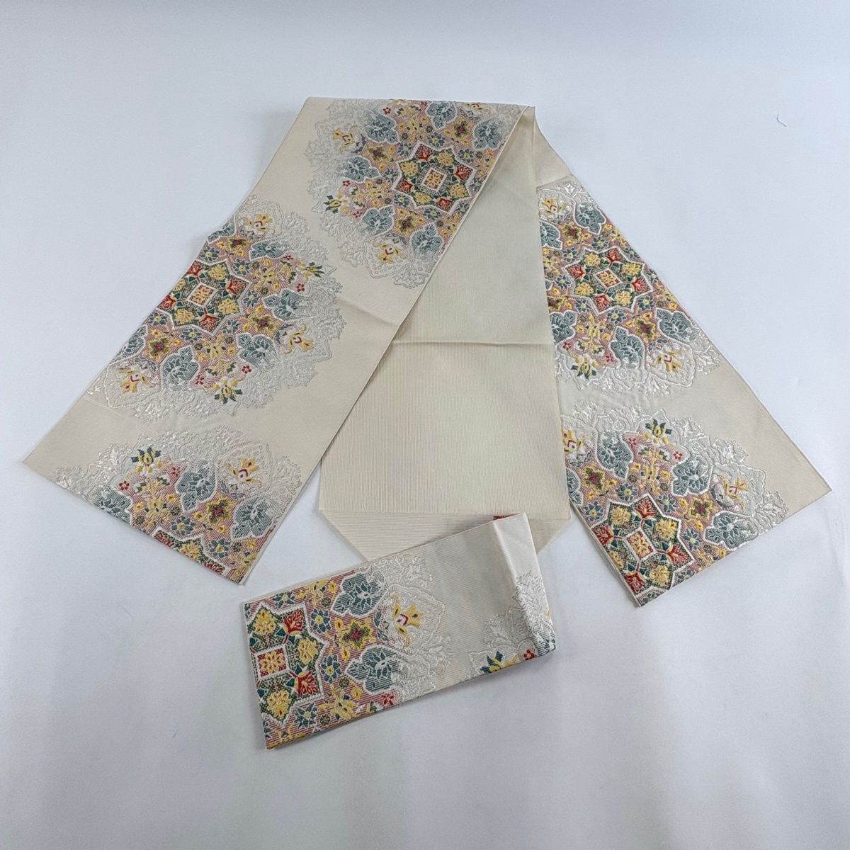 美品】 名古屋帯 優品 八寸名古屋帯 松葉仕立て 華文 草花 銀糸