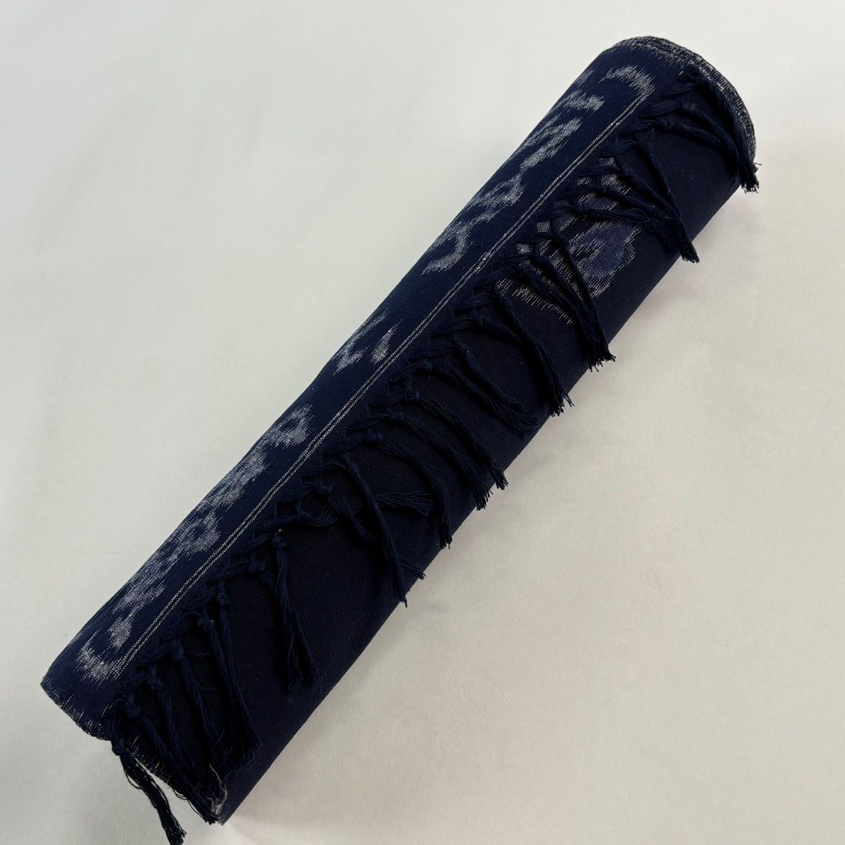 反物 名品 紬 久留米かすり 証紙 蝶 濃紺 綿 【中古】 - メルカリ