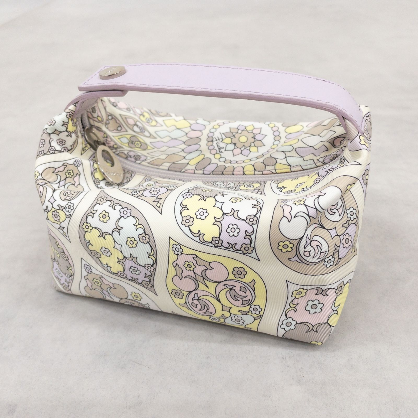 EMILIO PUCCI エミリオプッチ アクセサリーポーチ バニティ EMILIO PUCCI エミリオプッチ アクセサリーポーチ 化粧ポーチ ミニ