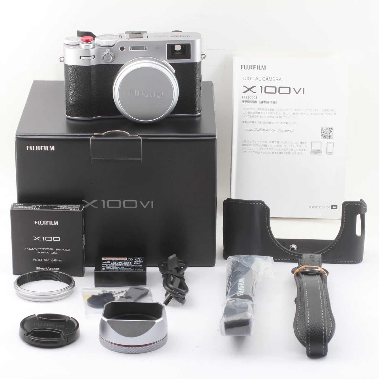 ショット数400回 未使用に近い Fujifilm X100VI シルバー コンパクト