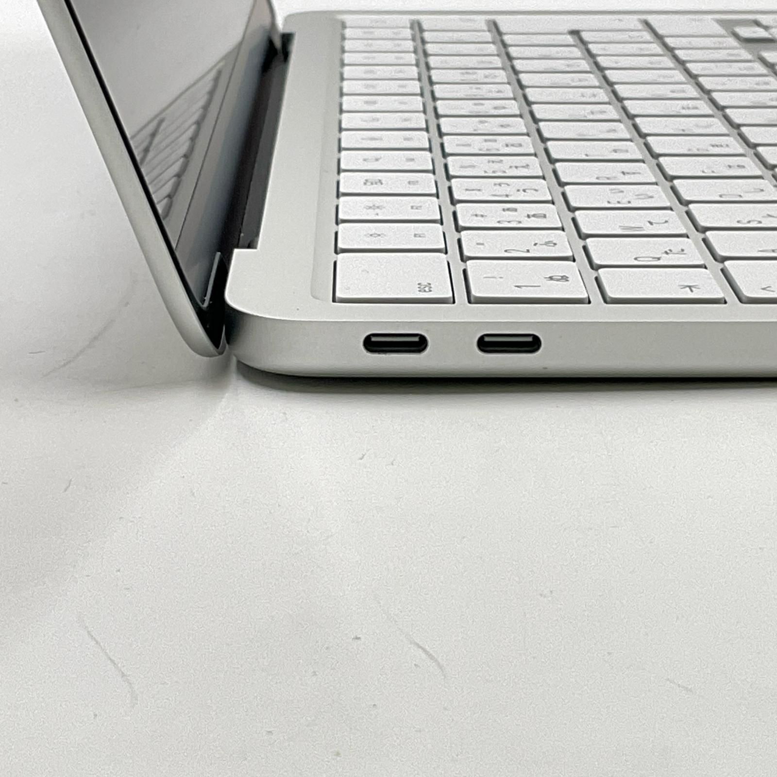 美品 MacBook Neo 13