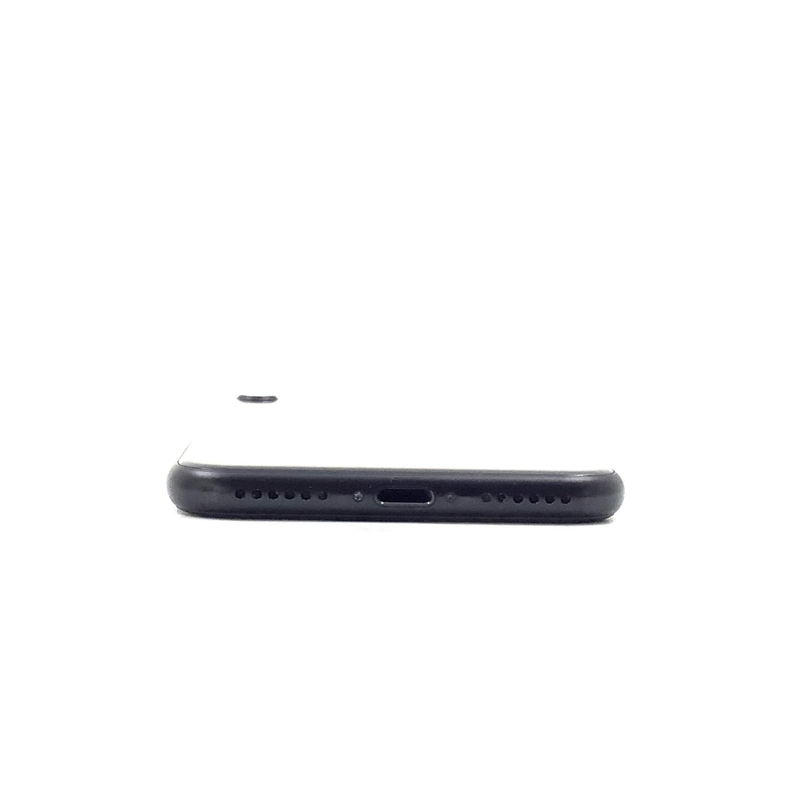 iPhone SE2 64GB ブラック SIMフリー 動作確認済 - メルカリ