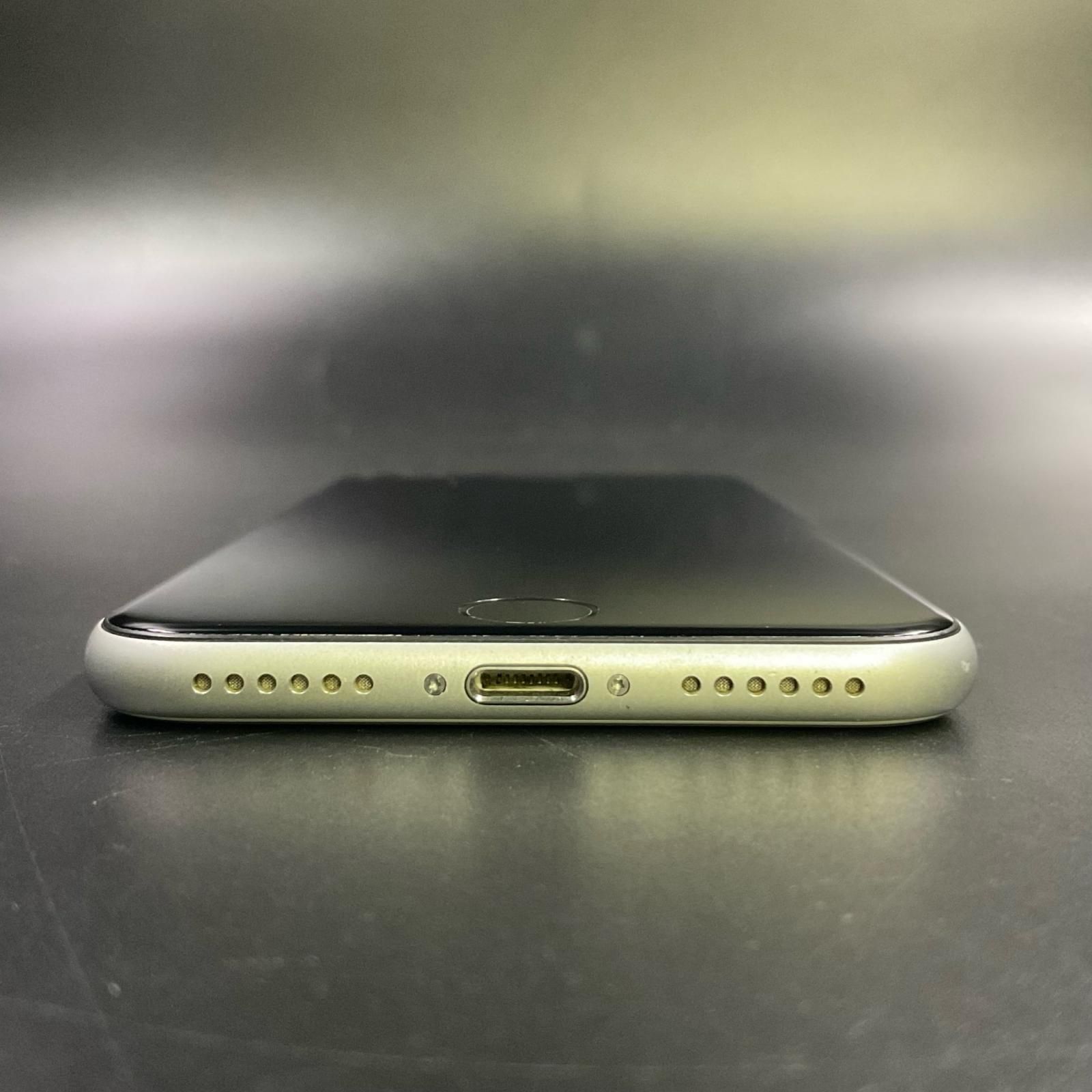 iPhone SE2 64GB ホワイト Softbank 中古 - メルカリ