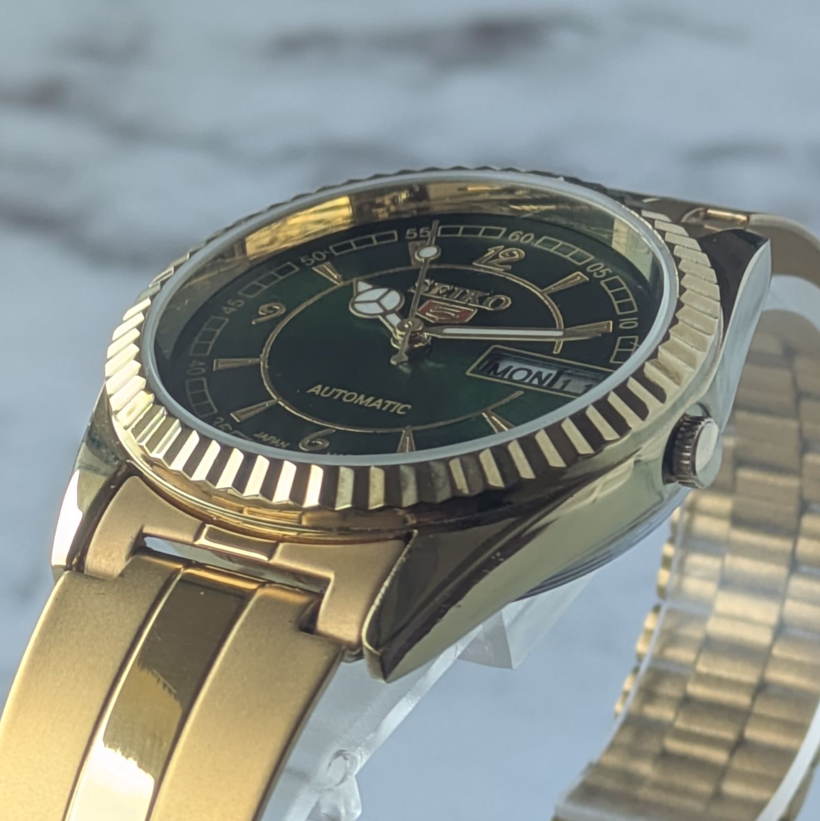 稼働品 SEIKO セイコー5 自動巻き 70s ヴィンテージ グリーン文字盤 