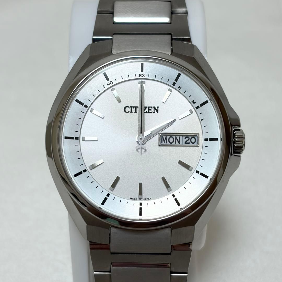CITIZEN シチズン アテッサ エコドライブ 腕時計 デイデイト ソーラー 19,880円