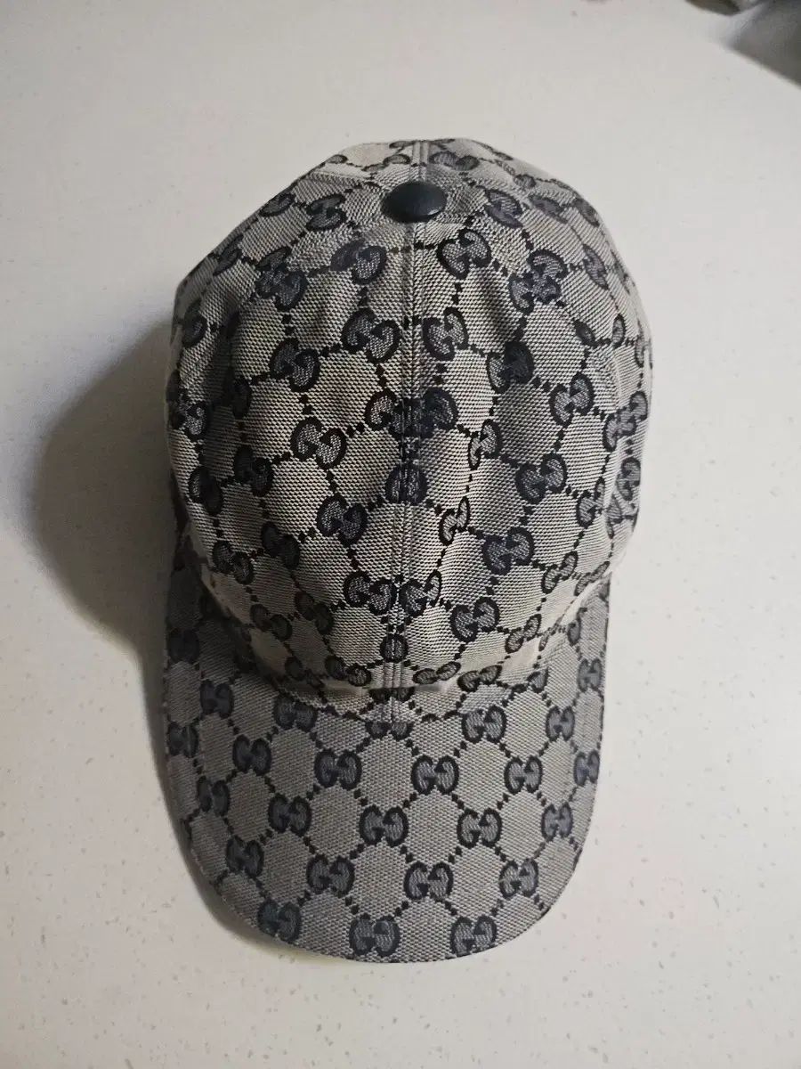 59L グッチ シグネチャー ベースボールキャップ 26,930円