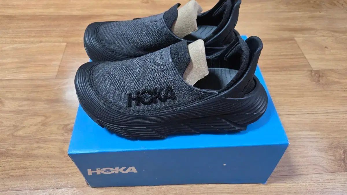 HOKA ONE ONE ホカオネオネ スニーカー (230mm)