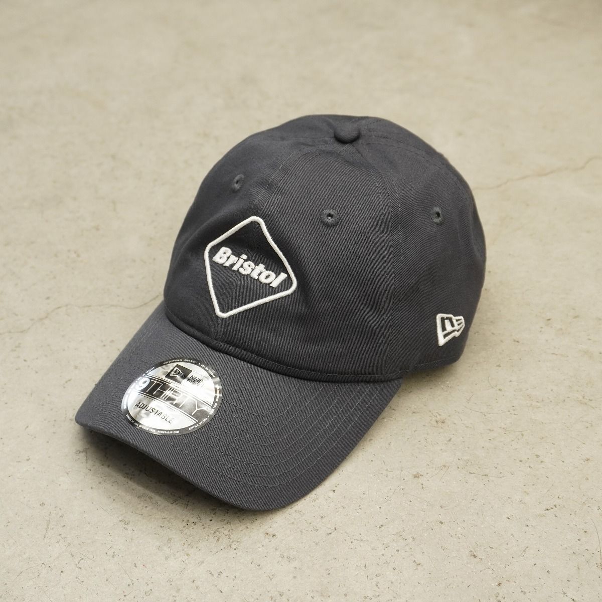 美品 F.C.Real Bristol FCRB エフシーレアル ブリストル × NEW ERA