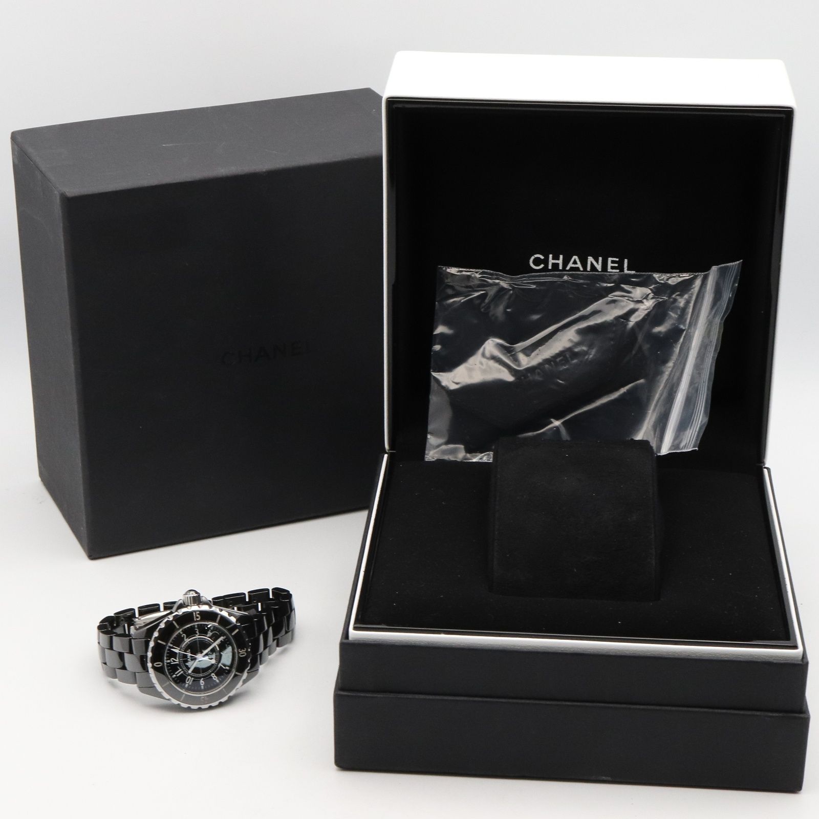 シャネル CHANEL 腕時計 J12 H0682 ブラック セラミック J12