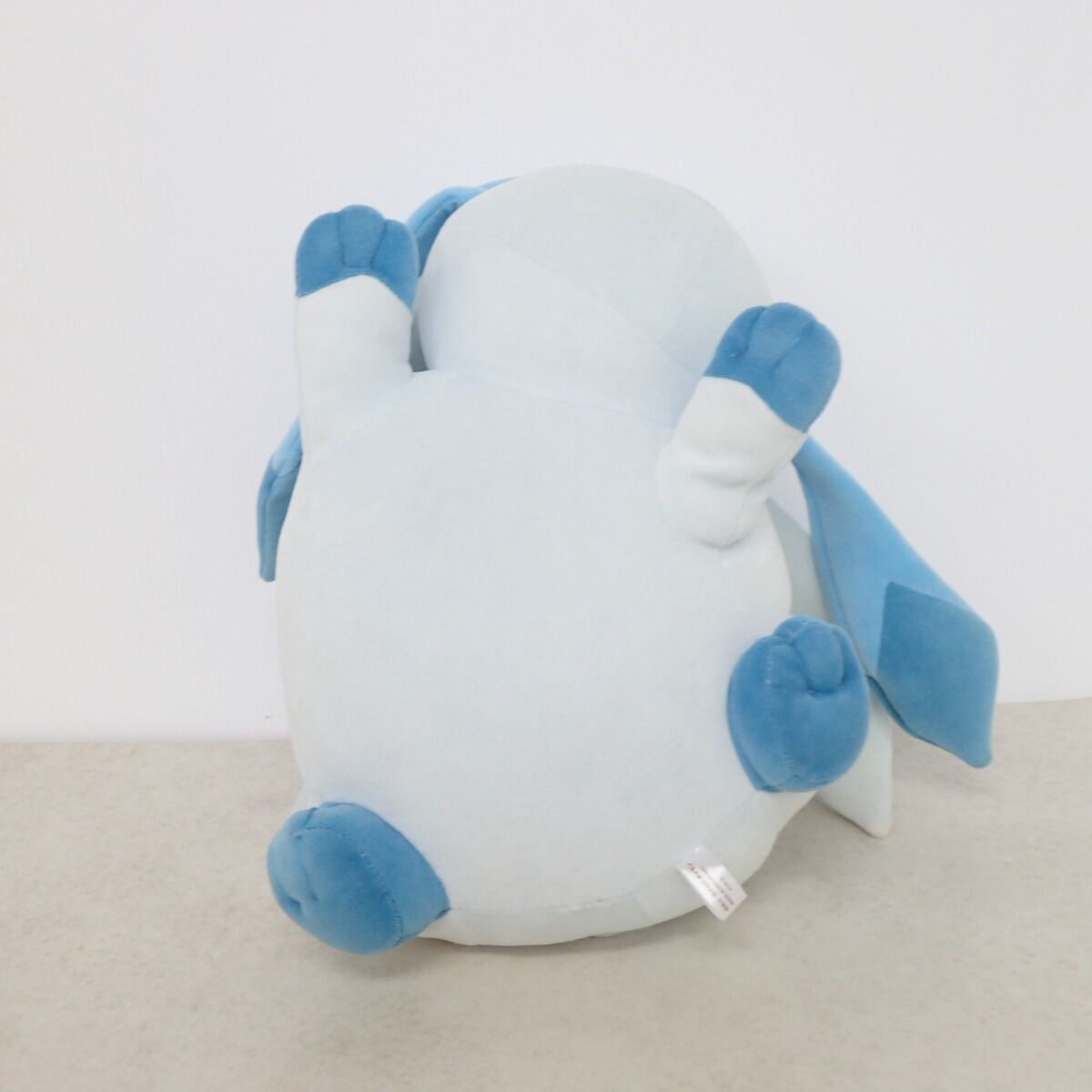 ポケモンセンター　キャンパスぬいぐるみ　グレイシア　紙タグなし ポケモンセンター ぬいぐるみ すやすやグレイシア 紙タグ無