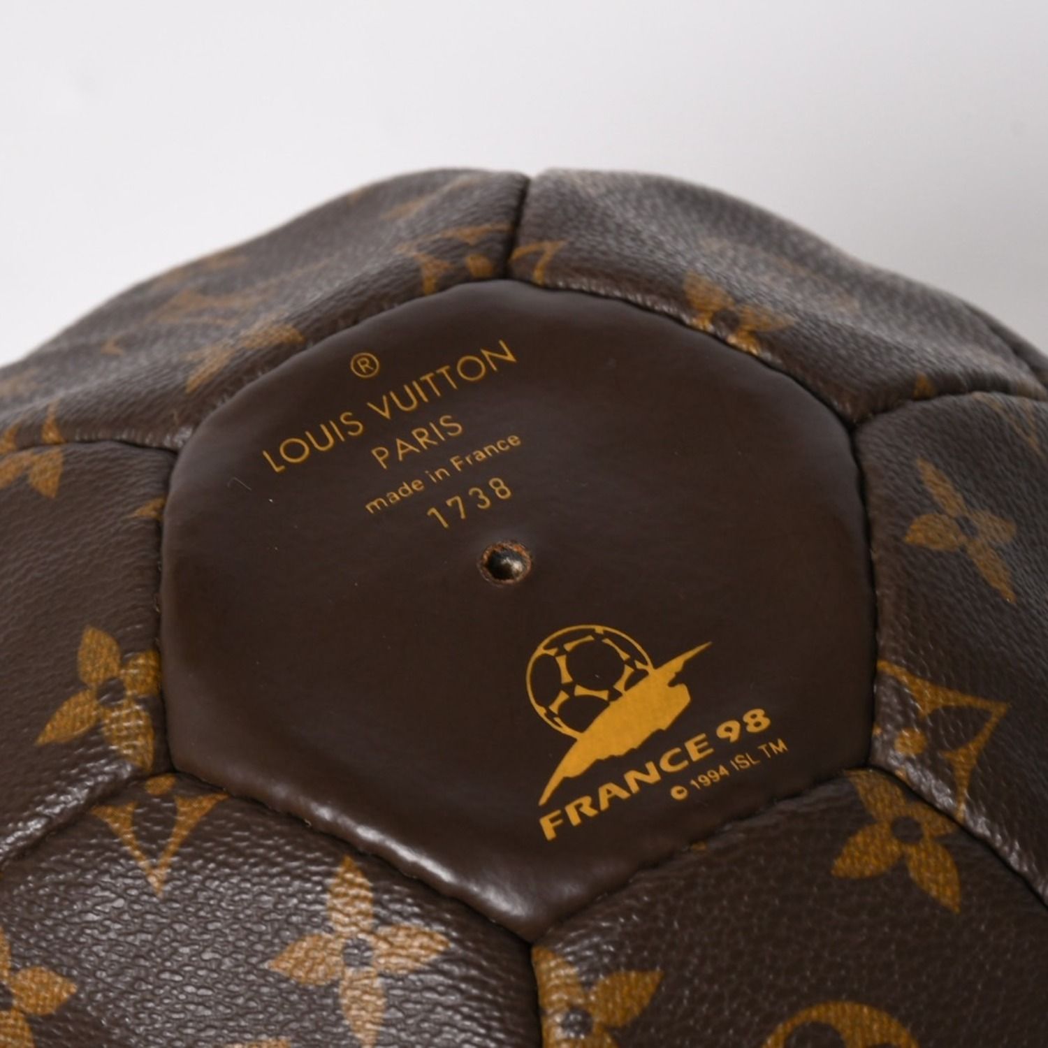 極美品 LOUIS VUITTON ルイヴィトン モノグラム サッカーボール M99054