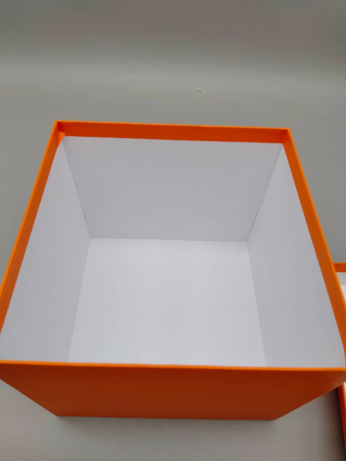 エルメス　箱のみ HERMES エルメス 化粧箱 箱のみ 包装資材 ギフトボックス オレンジ