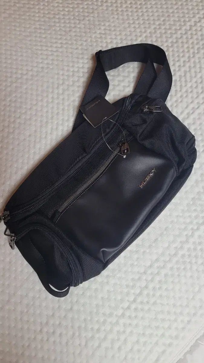 허스키 NEW YORK スリングバック 未使用 出品