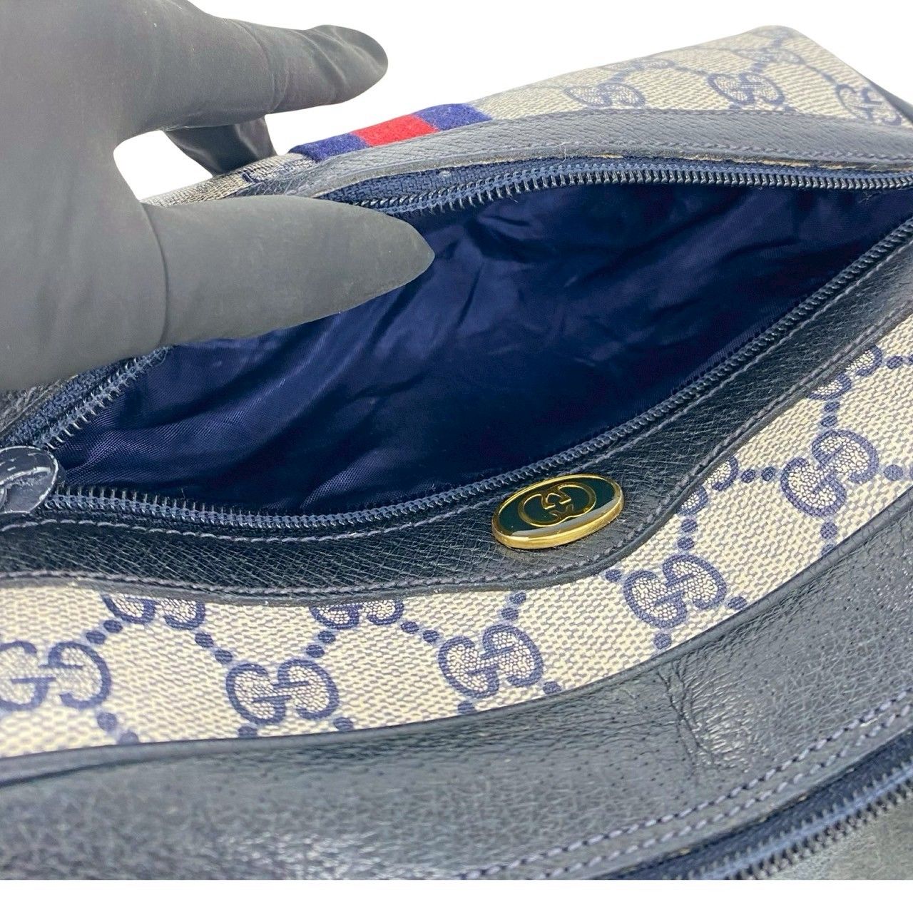 極 美品 GUCCI グッチ オールドグッチ シェリーライン GG ロゴ 柄 金具