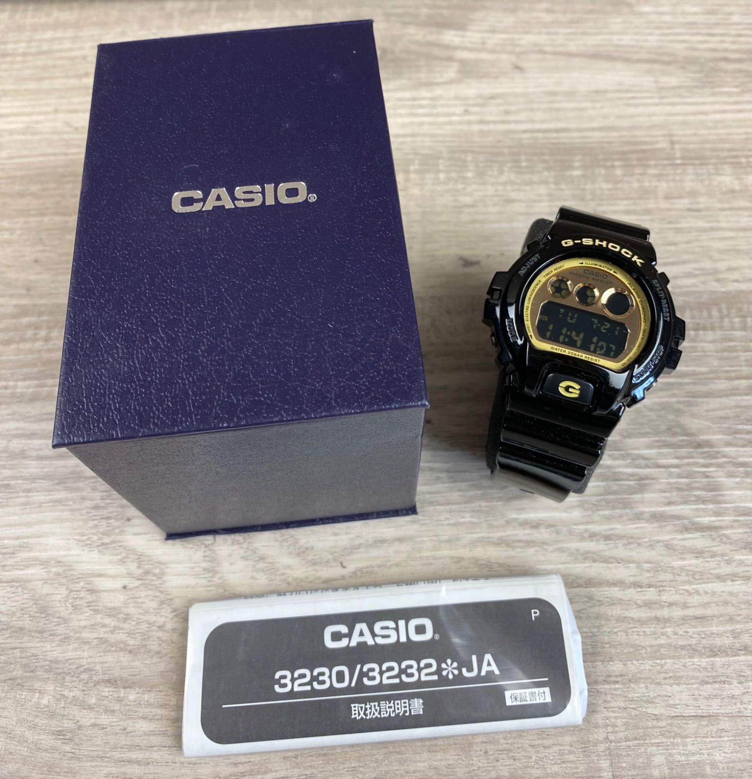 【CASIO】G-SHOCK　デジタル腕時計　DW-6900CB 3230　ブラック×ゴールド　26WK1147