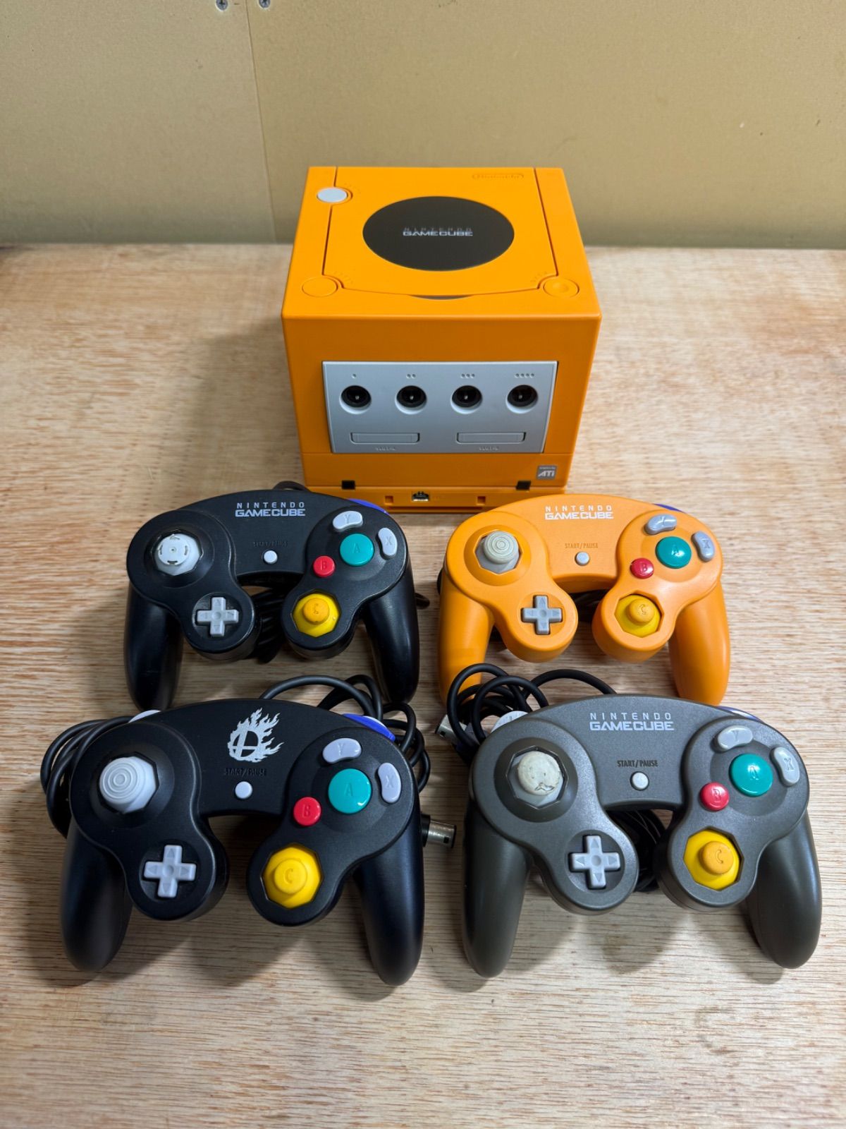 ゲームキューブ本体　ゲームボーイプレイヤー　ジャンク ゲームキューブ ゲームボーイプレイヤー付きジャンク ゲームキューブ
