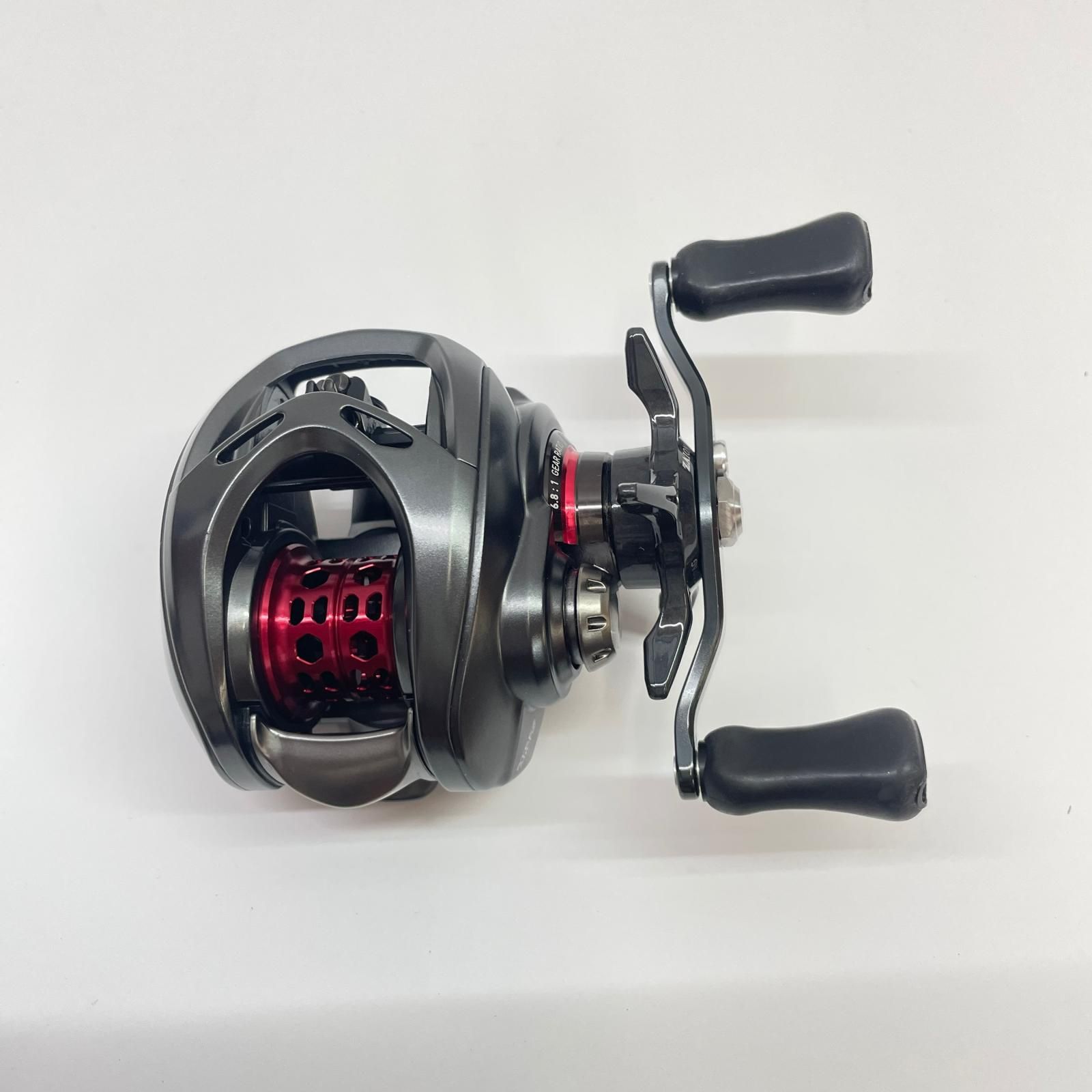 瀬戸大橋店】 中古 Daiwa | ダイワ リール 20スティーズAIRTW500H
