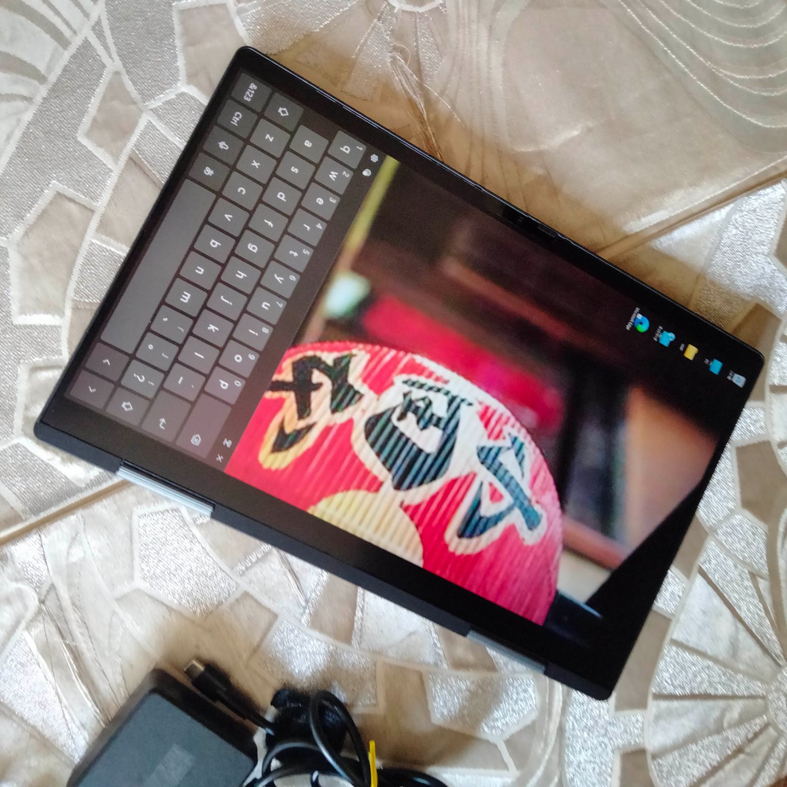 タブレットPC 16G 256G/SSD NVMe 11世代 i5 1135G7 バックライト