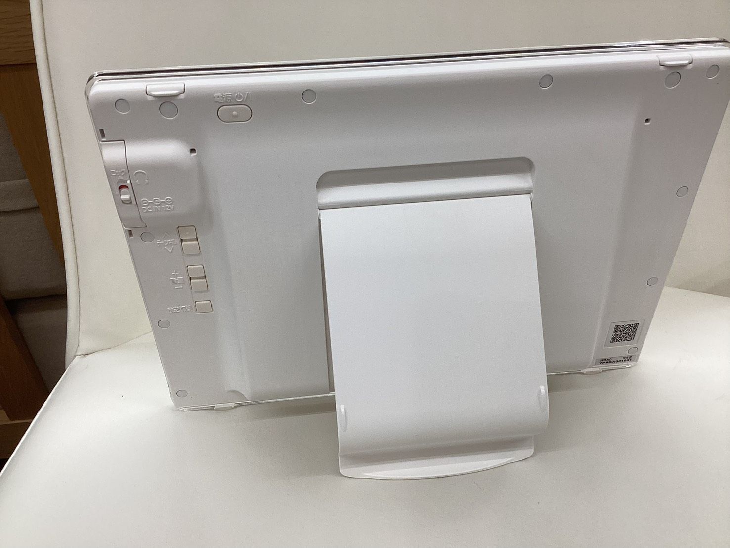 ジャンク】パナソニック プライベート・ビエラ UN-10CE8D モニター単体