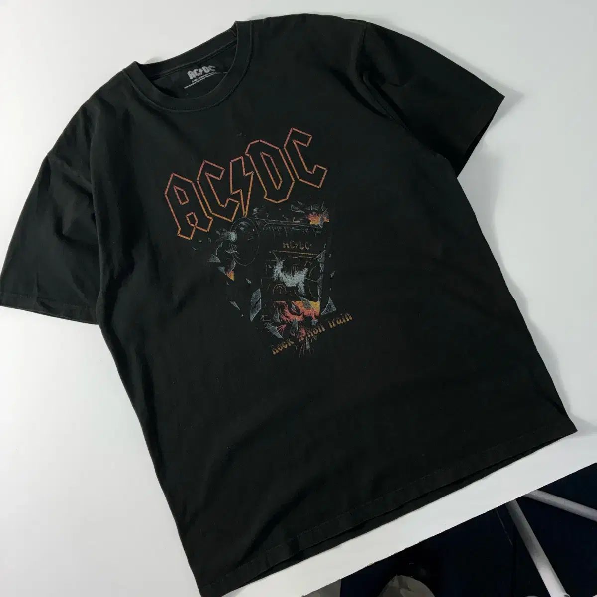 ACDC ハードロックバンド ブラック ロックバンドTシャツ