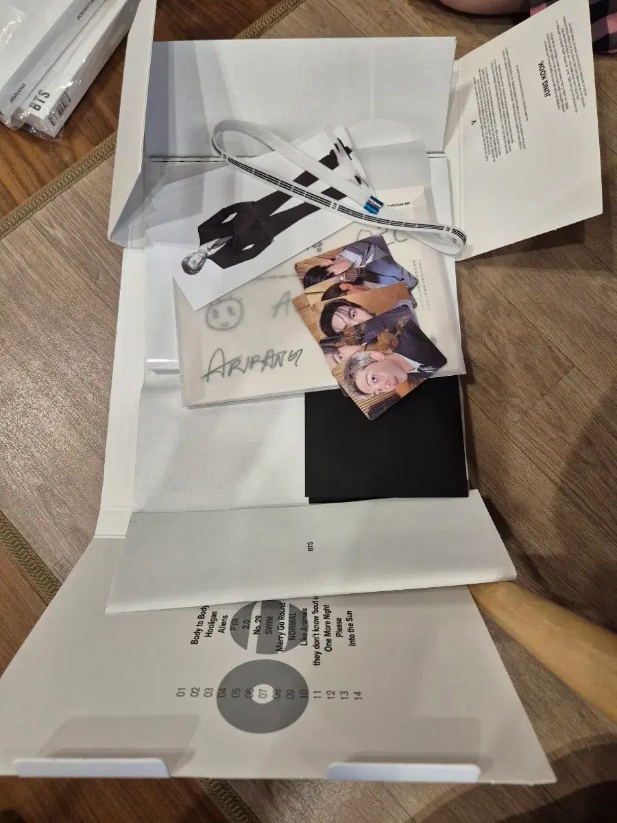 BTSアリランセット 安い，お買い得 BTS 防弾少年団 アリラン セット 開封アルバム