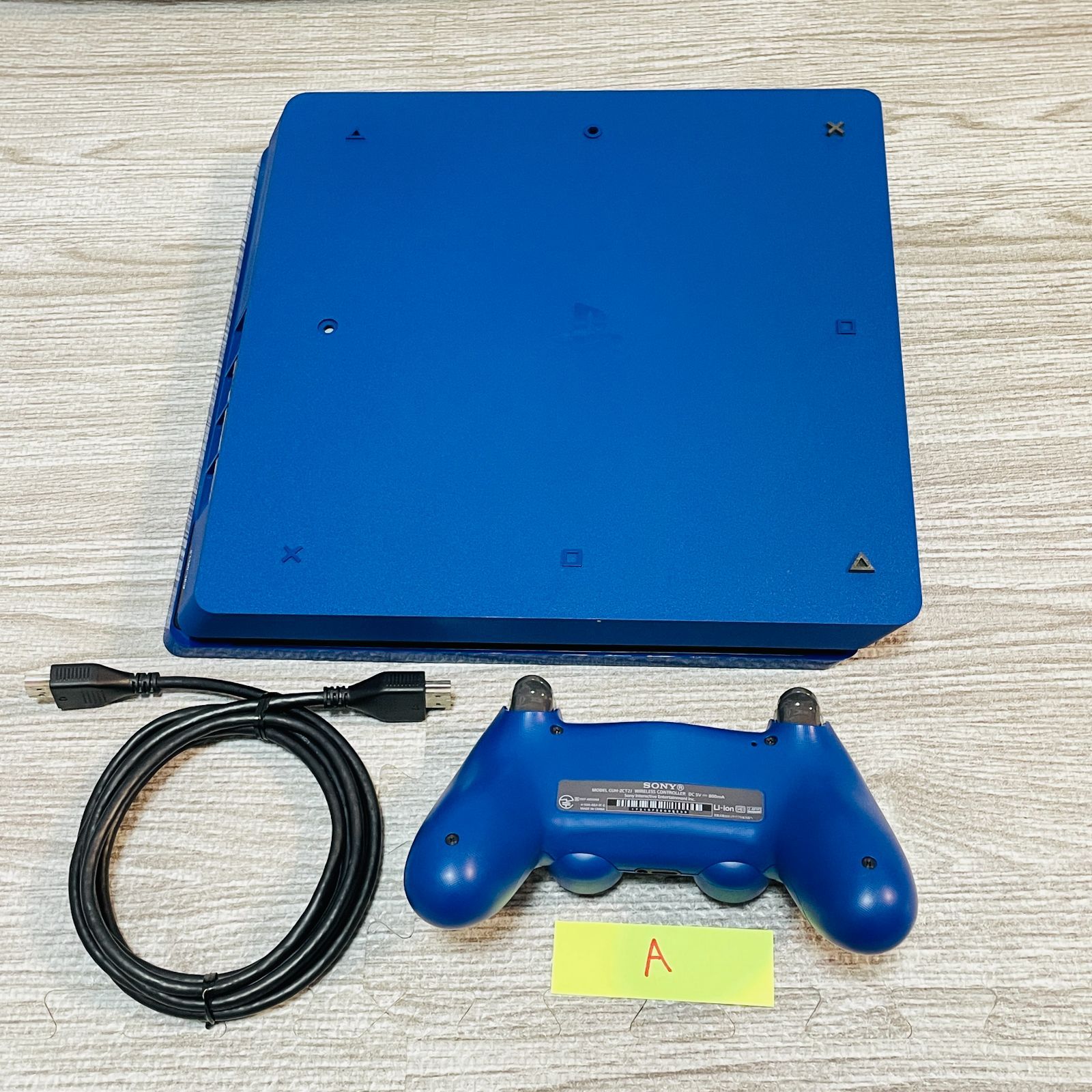 美品 PS4 本体 1TB ドラゴンクエスト ロト エディション CUH-2000B