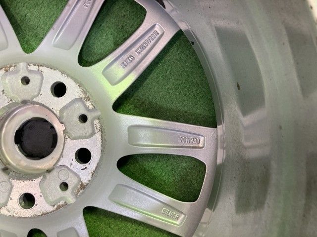 純正  ミニ  ZB20 ホイール アルミ シルバー 17インチ 7J 5穴 4本 120 +50 純正 BMW ミニ ZB20 ホイール アルミ シルバー 17インチ 7J 5穴 4本