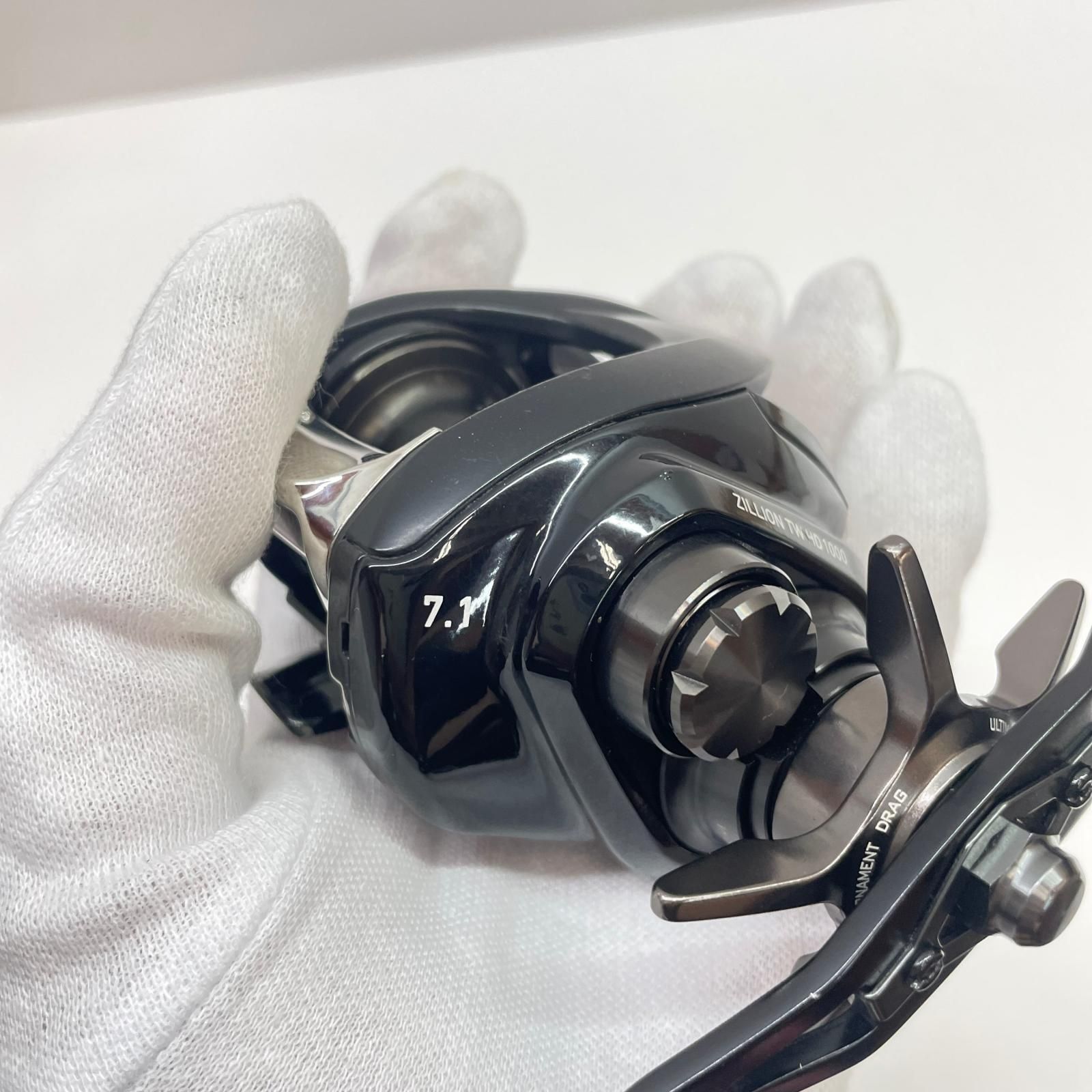瀬戸大橋店】 中古 Daiwa | ダイワ リール 22ジリオンTWHD1000