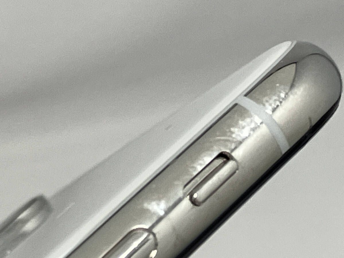 iPhone X 256GB シルバｰ docomo【SIMロックなし】中古 - メルカリ