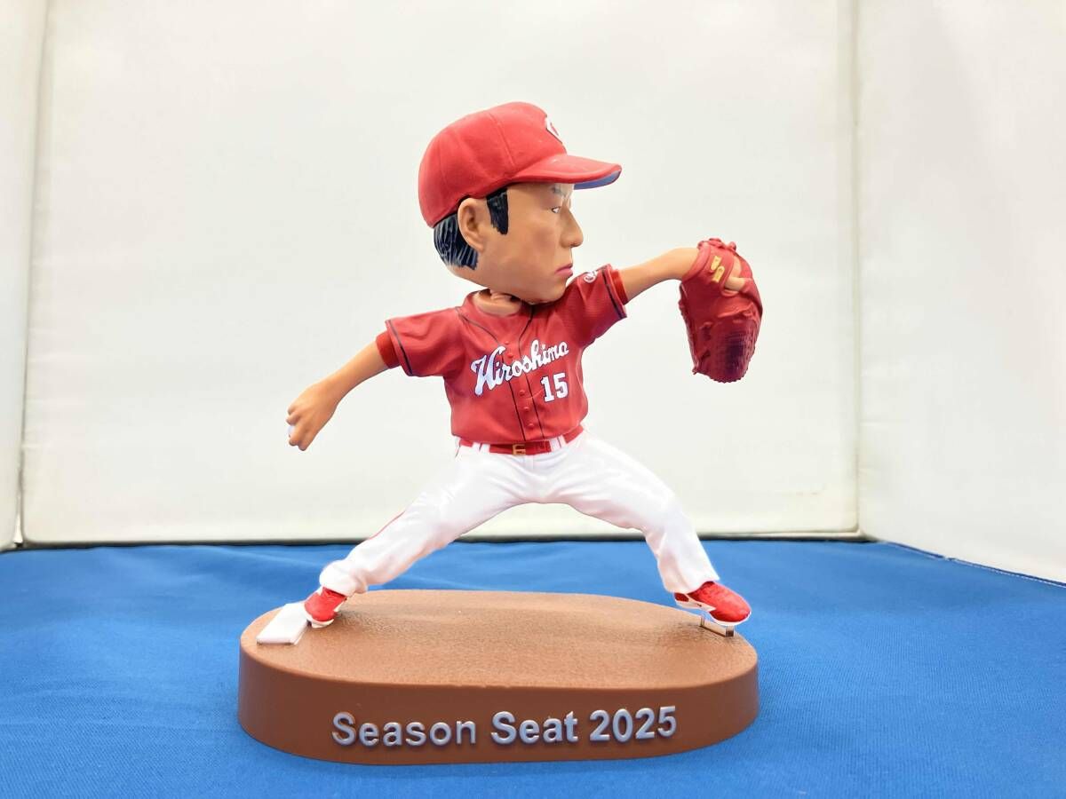 野球 未開封 広島カープ2025年間指定席購入特典 黒田博樹ボブルヘッド 2個