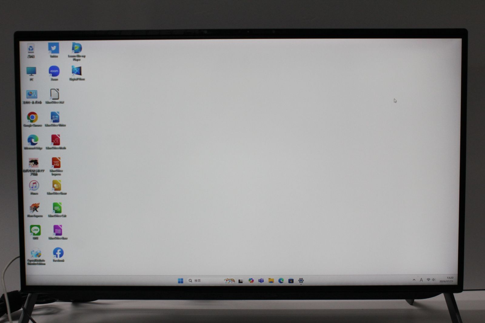 中古一体型デスクトップ】富士通〈ESPRIMO FH77/E3〉第11世代Core i7