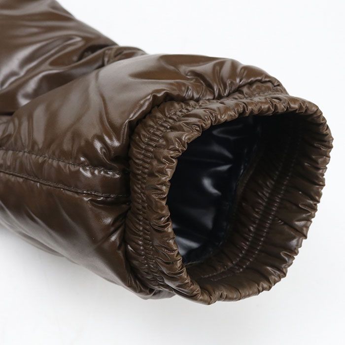 MONCLER モンクレール K2 41303 60 68950 ダウンジャケット【中古