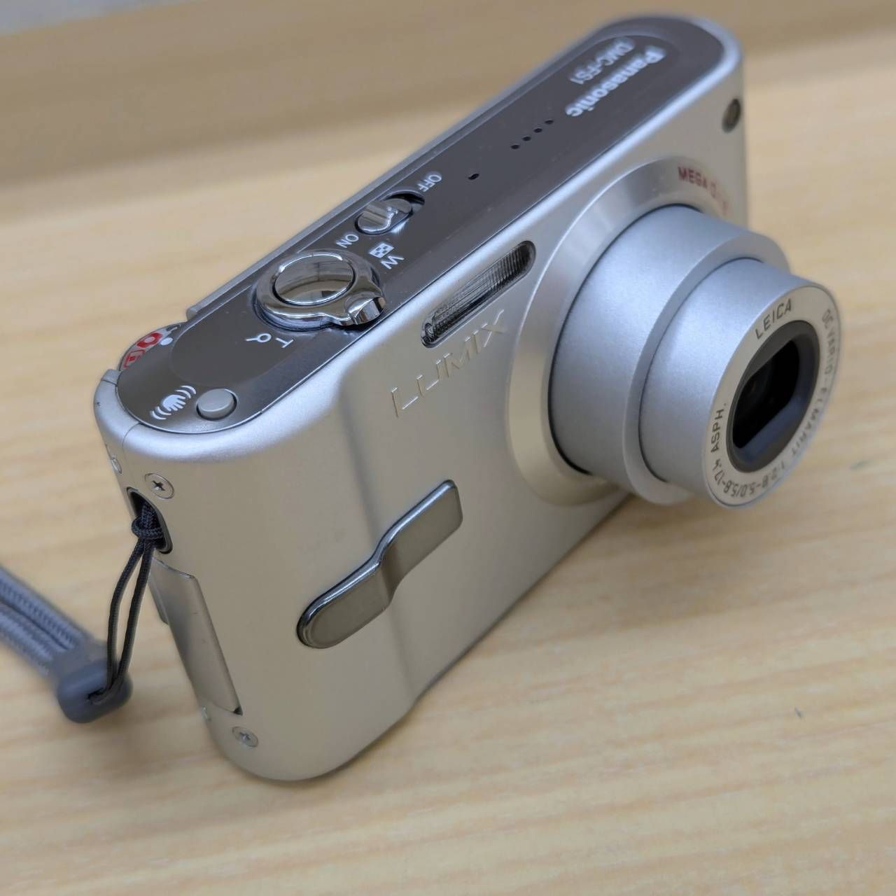 亘】動作品 2007年 6MP 小型 LUMIX DMC-FS1 Pansonic パナソニック