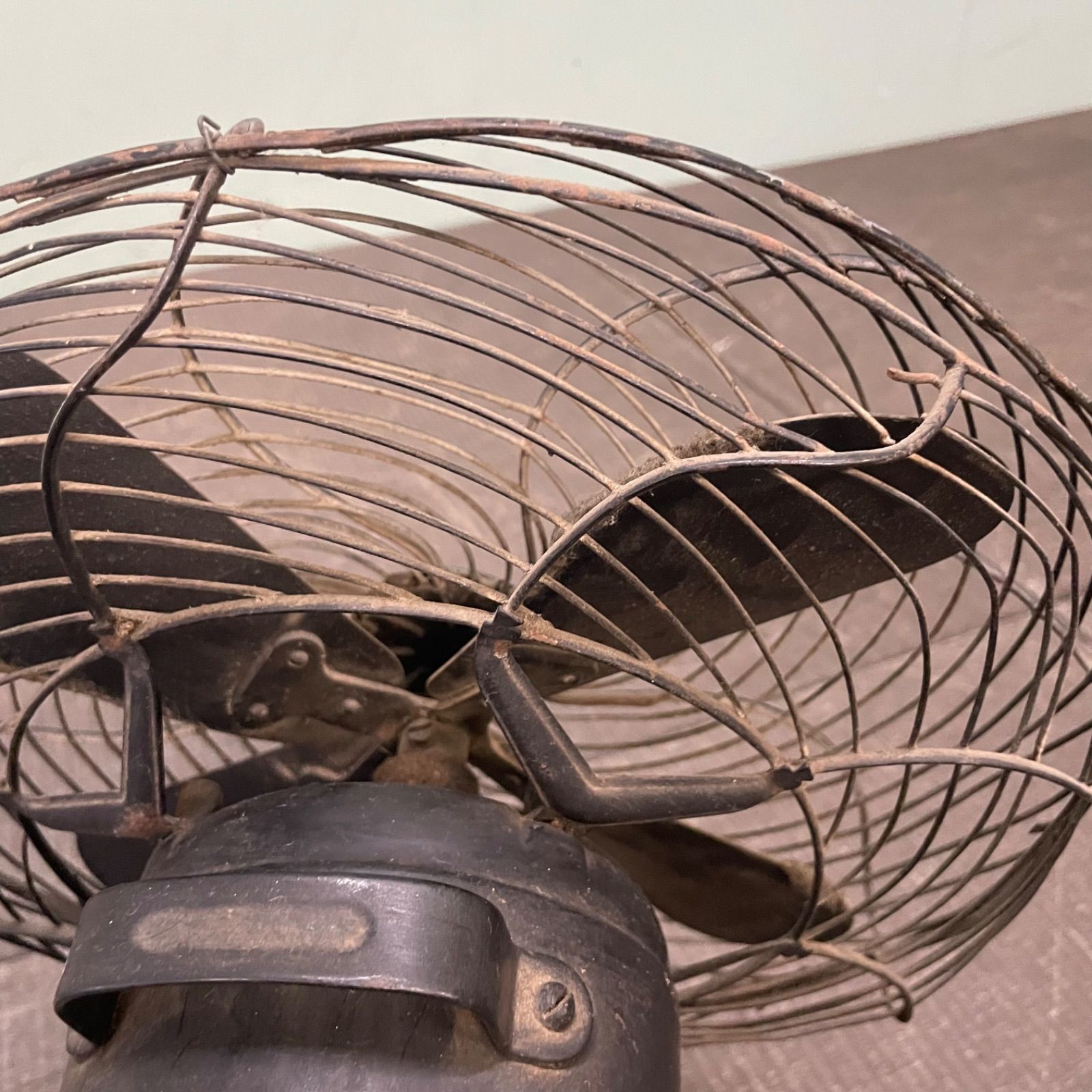 ♭ 芝浦扇風機 扇風機 昭和レトロ 4枚羽 当時物 アンティーク 芝浦 2F