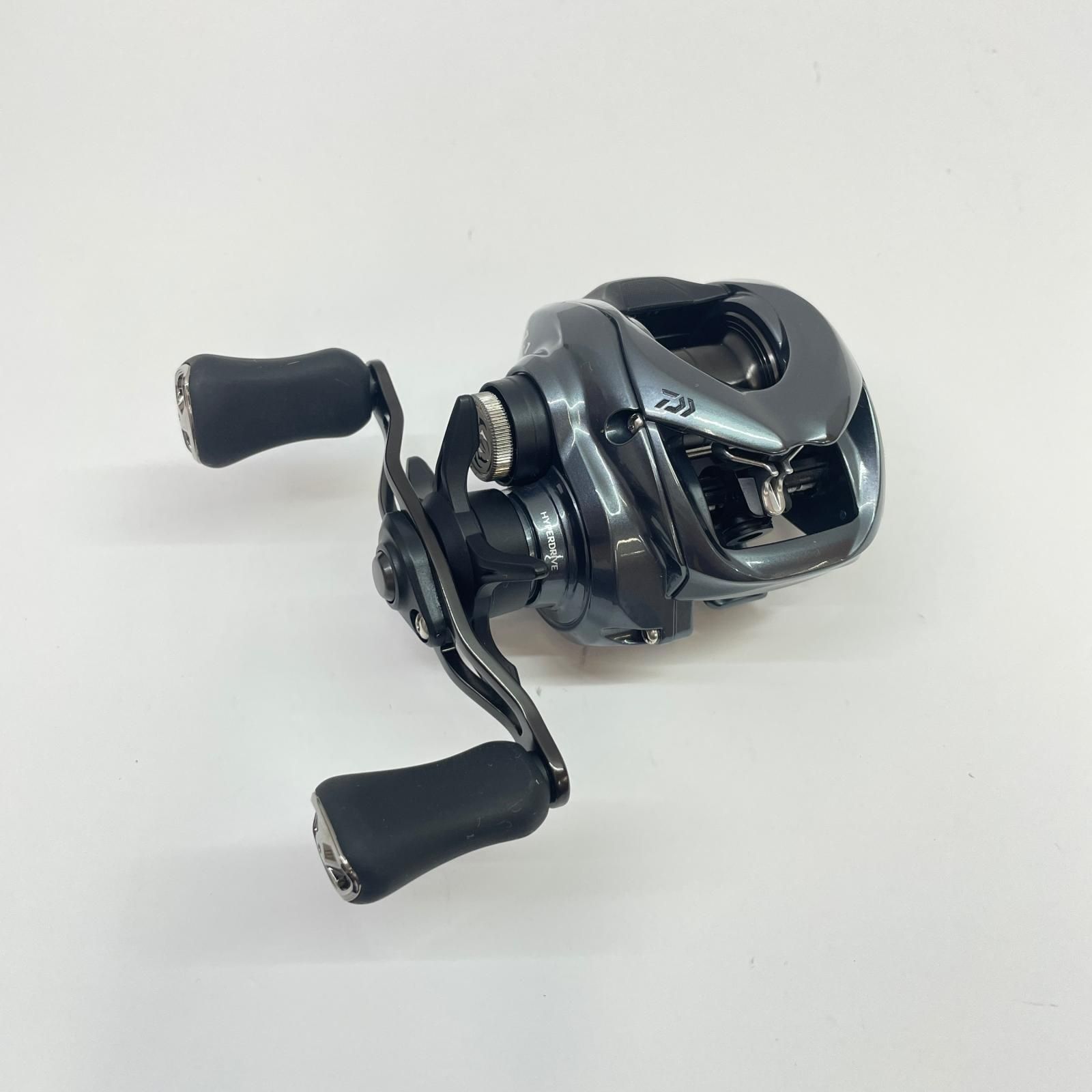 瀬戸大橋店】 中古 Daiwa | ダイワ リール 25タトゥーラSVTW100H