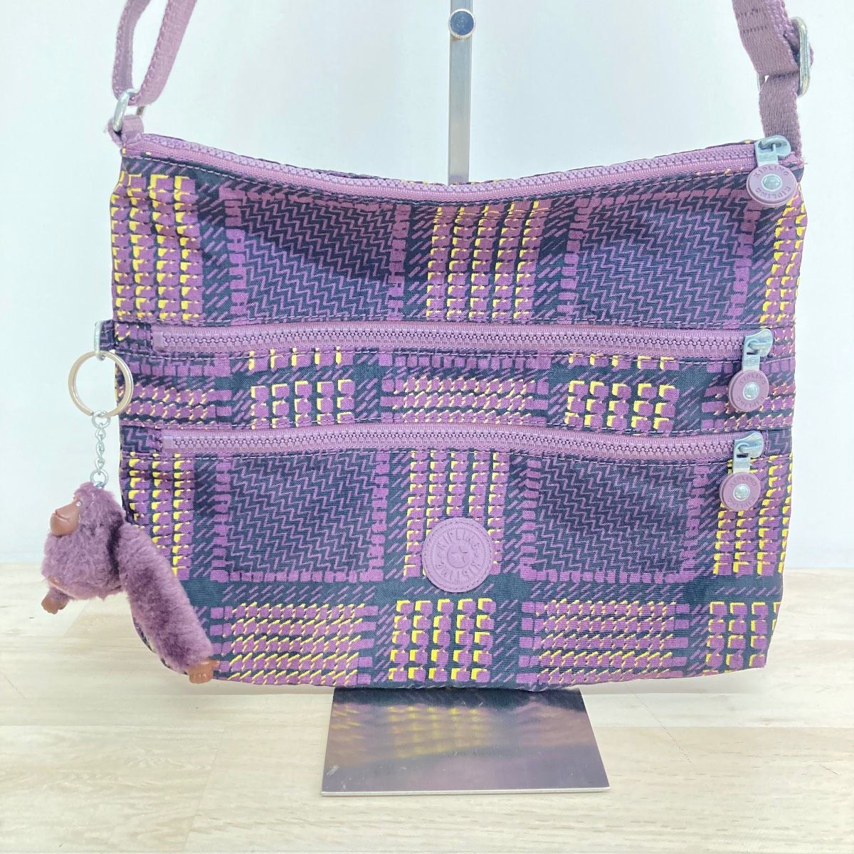 美品 KIPLING/キプリング ショルダーバッグ 斜め掛け パープル/紫 