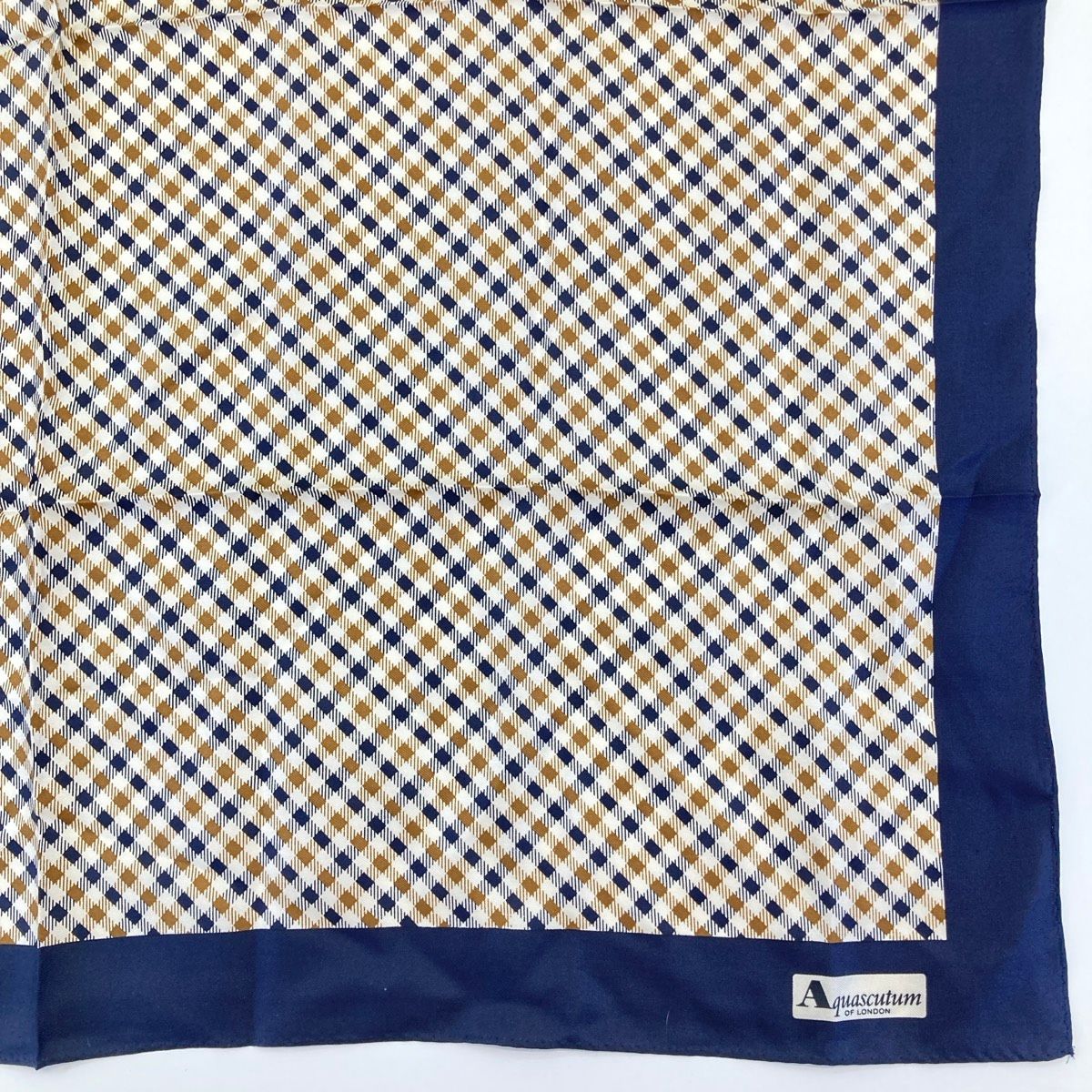 極美品 アクアスキュータム/Aquascutum シルク100% スカーフ チェック