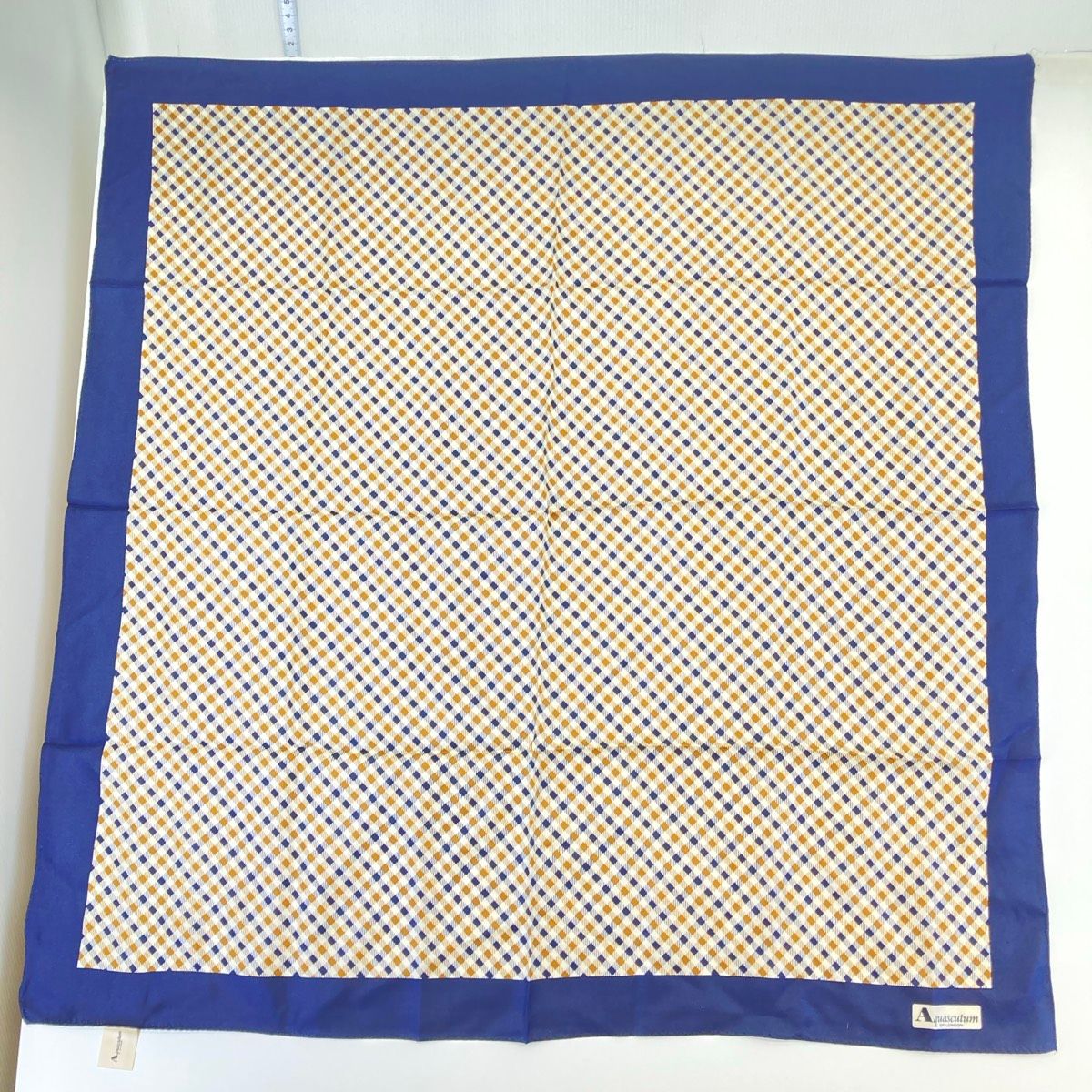 極美品 アクアスキュータム/Aquascutum シルク100% スカーフ チェック