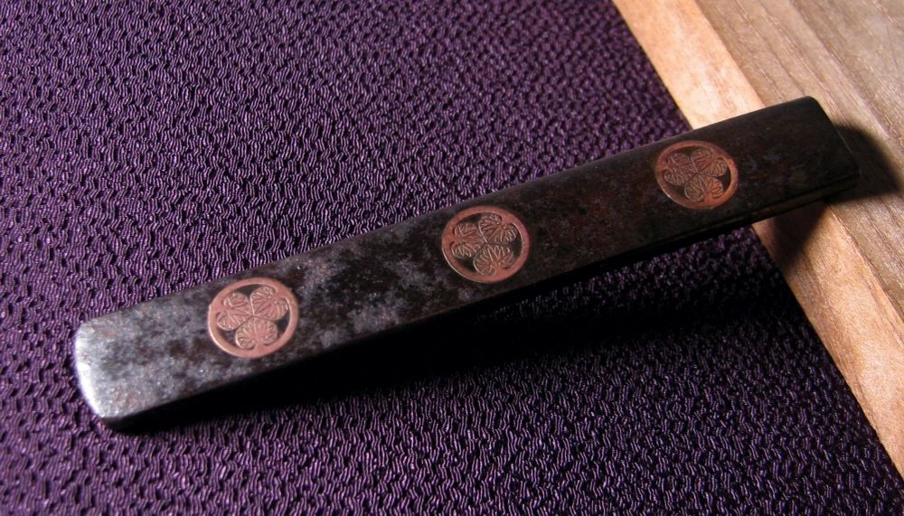 時代武具　鉄製小柄　葵文　幕末～明治/26g025 時代武具 鉄製小柄 葵文 幕末～明治/26g025 - メルカリ