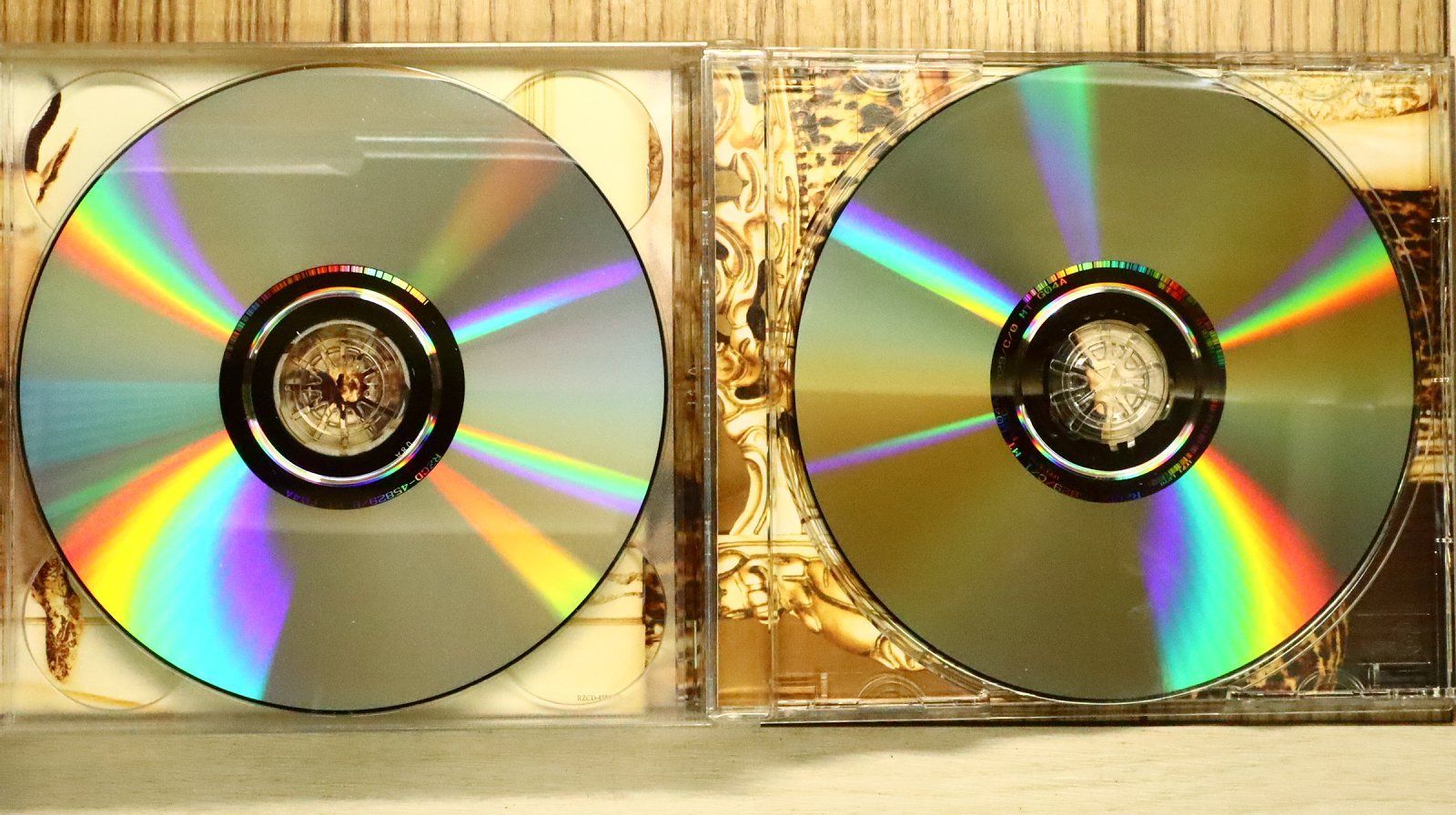 国内盤CD☆倖田來未/Kumi Koda□ Kingdom(CD+DVD2枚組) 【RZCD45829B