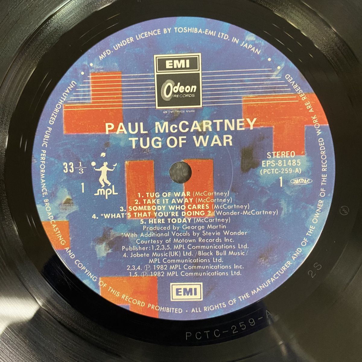 帯付LP / Paul McCartney/Tug Of War/EPS-81485【LP/レコード/record