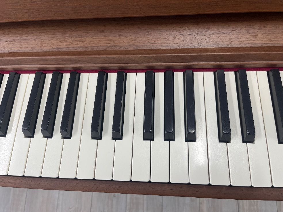 ☆90931【電子ピアノ】ROLAND KF10KW 19年製 - メルカリ