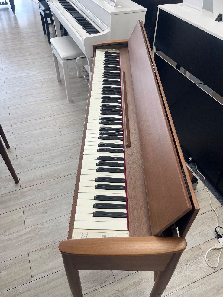 ☆90931【電子ピアノ】ROLAND KF10KW 19年製 - メルカリ