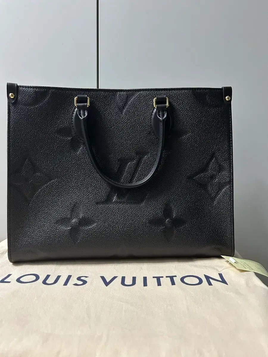Louis Vuitton オンザゴーMM
