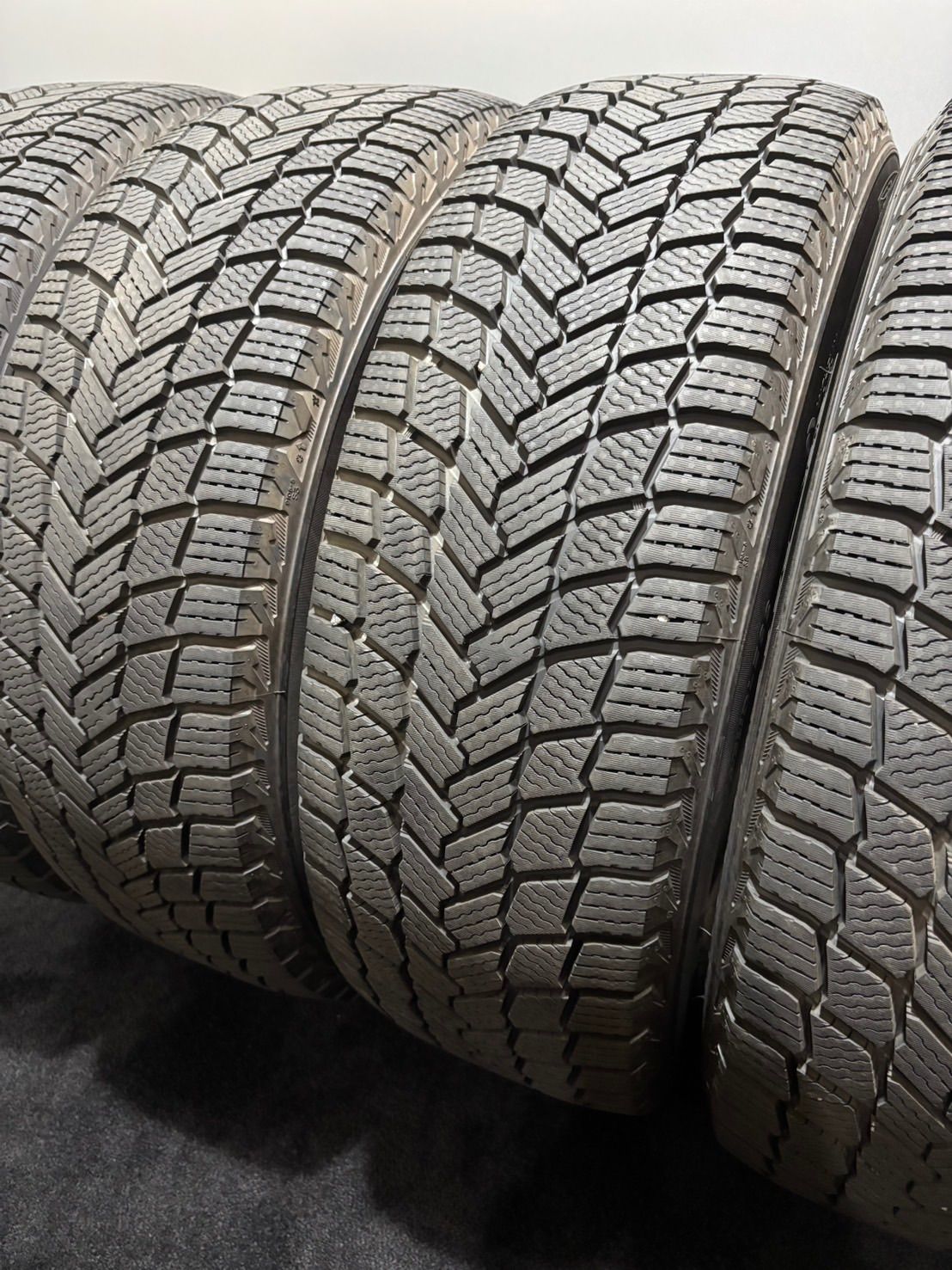★225/65R17 MICHELIN/X-ICE SNOW SUV 20年製 スタッドレス 4本 ハリアー RAV4 エクストレイル CX-5 (南5-M801) 17,250円
