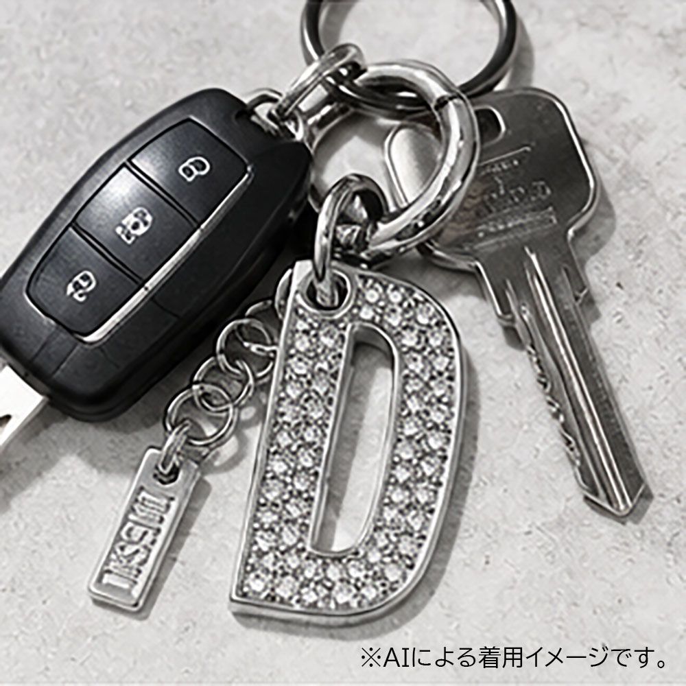 新品 DIESEL CHARM-D キーホルダー チャーム X10874 P9132 - メルカリ