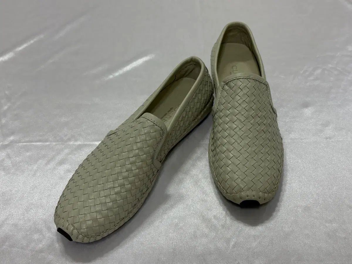 (250)CUEREN Valencia ドライビング シューズ 11,191円
