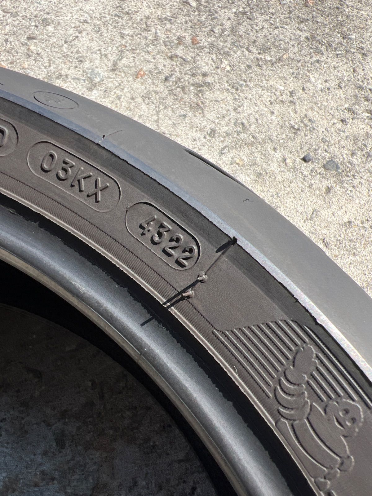 ミシュラン ロード5 前後セット 120/70ZR17 180/55ZR17 562 【公式通販】