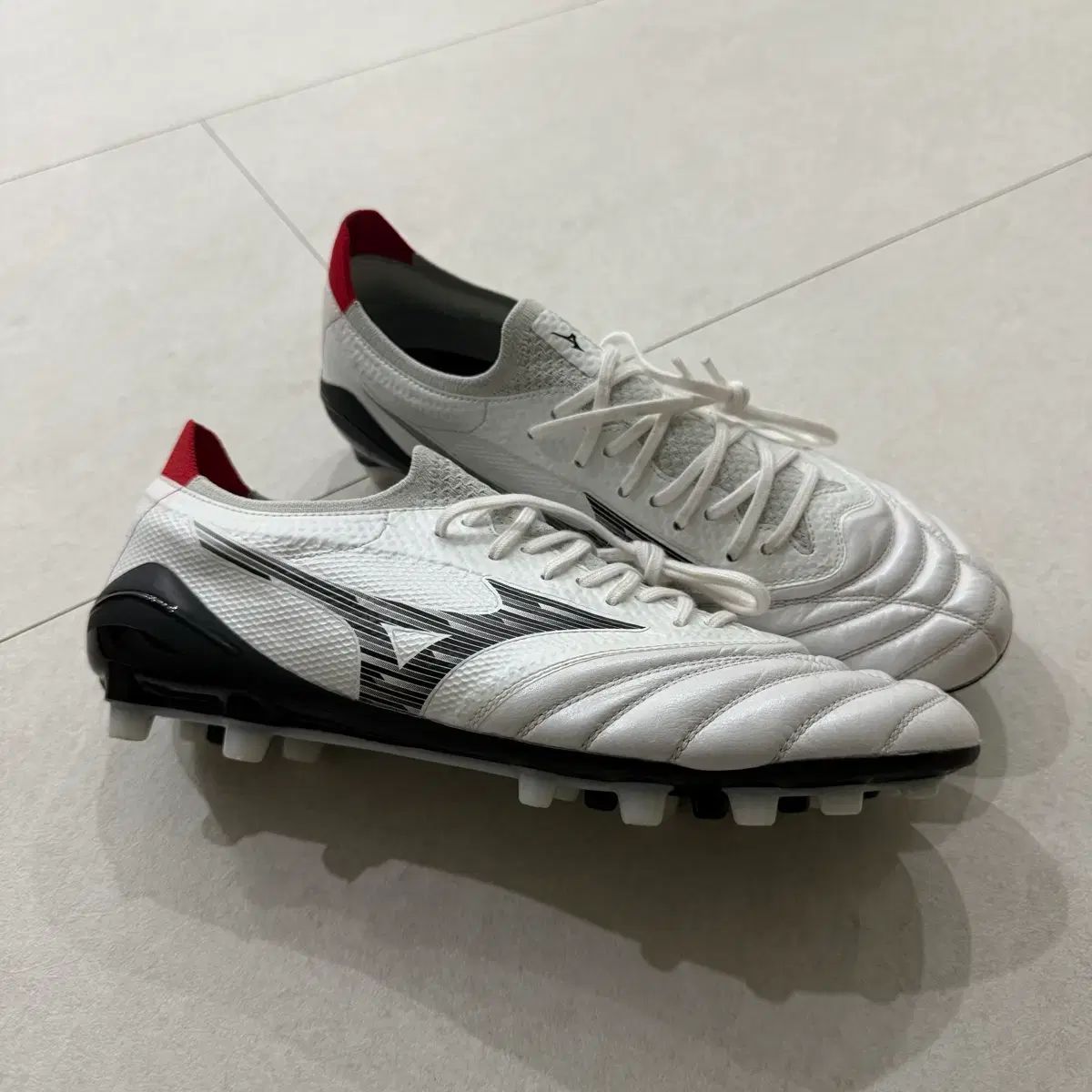 270 mizuno モレリア NEO4 エリート AG