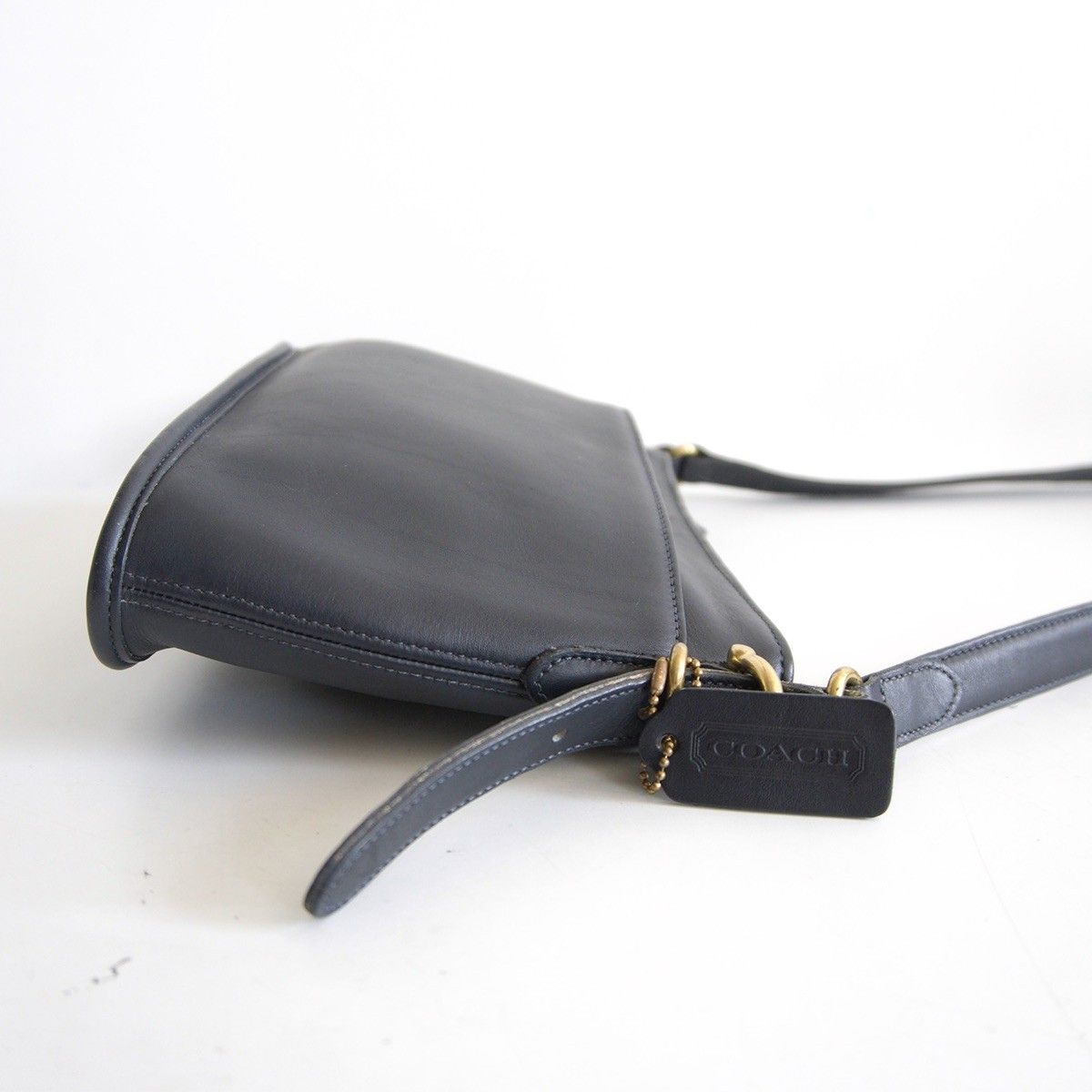 定番】OLD COACH【レザー ショルダーバッグ】 ブラック コーチ